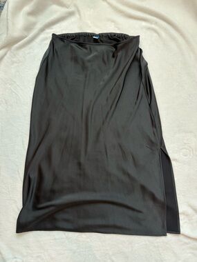 Old Navy Black Maxi Skirt with Side Slit